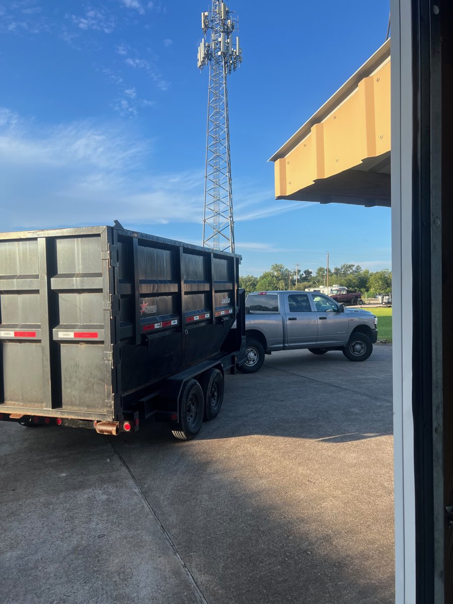 H&L dump trailer and truck at the Pearland yard